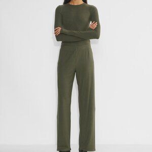 ARITZIA The Group Luxe Lounge Set in Olive Green Size Small